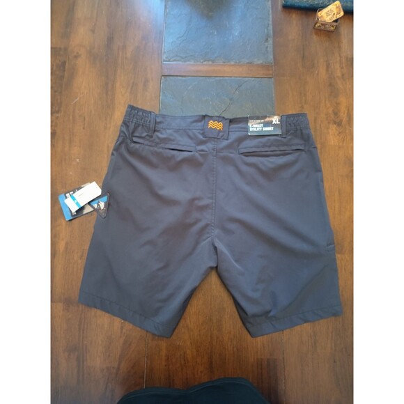 Trunks Surf And Swim Co. Men's Performance Multi-Functional Shorts Size XL - Picture 10 of 14